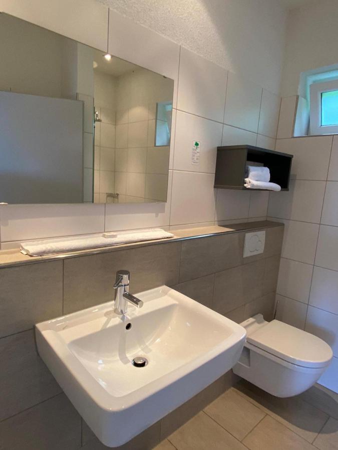 Sport Arena Hotel Waldshut-Tiengen Buitenkant foto